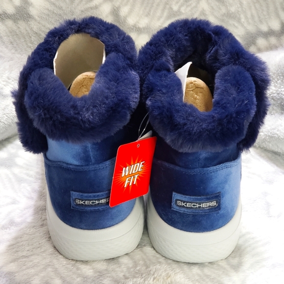 Sketchers Blue Suede Boots - Picture 3 of 7